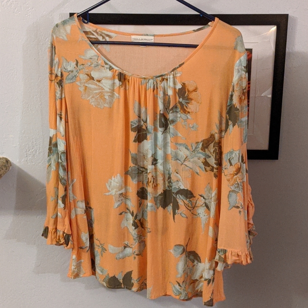 Size L Coco/Jamieson (Buckle)coral/floral top